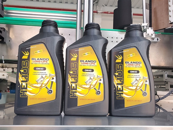 扁瓶方瓶润滑油双侧面贴标案例
